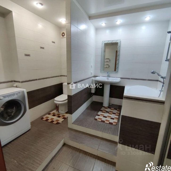2-комн квартира улица Николая Отрады, 24,  д. 24