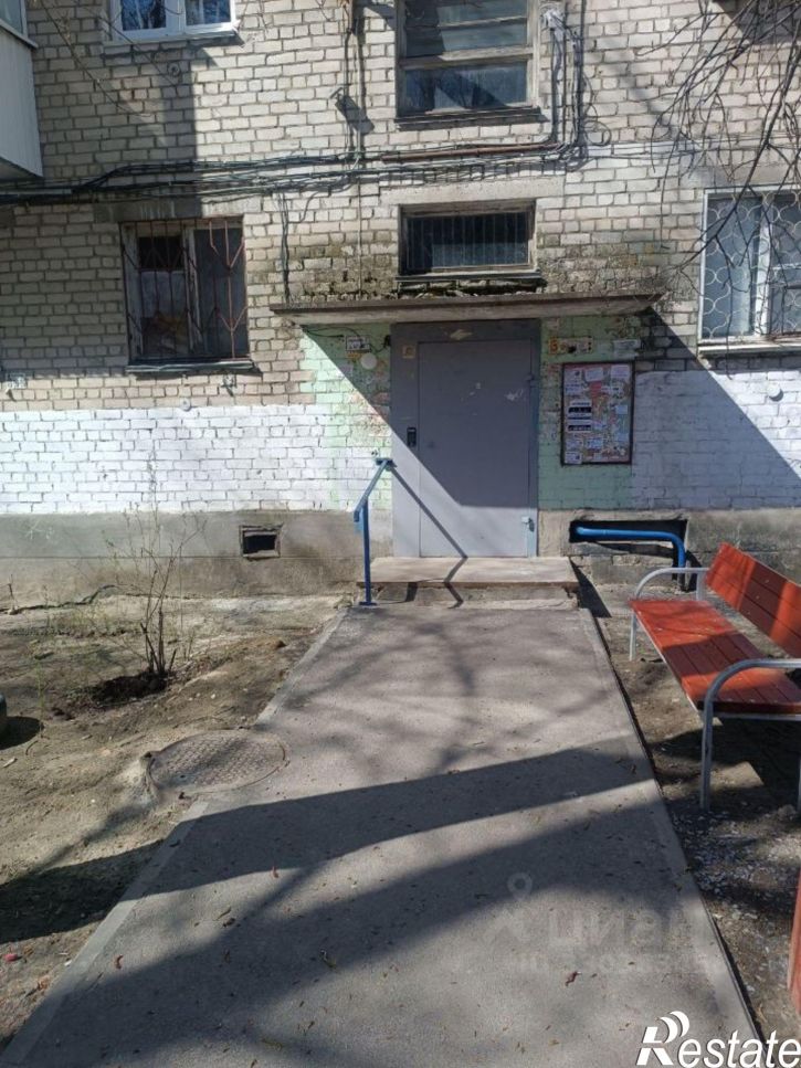 3-комн квартира улица 64-й Армии, 38,  д. 38