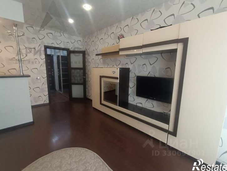 1-комн квартира улица 51-й Гвардейской, 28,  д. 28