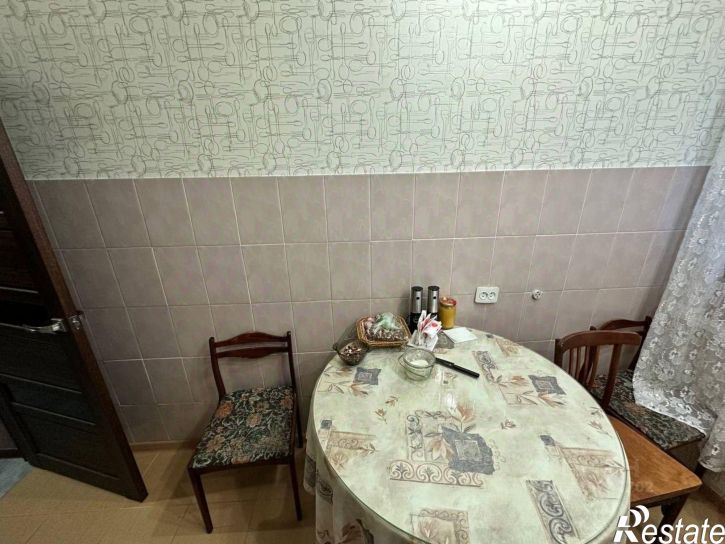 3-комн квартира улица Землячки, 26,  д. 26
