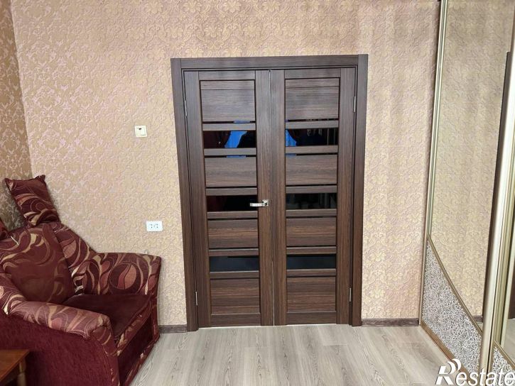3-комн квартира улица Землячки, 26,  д. 26