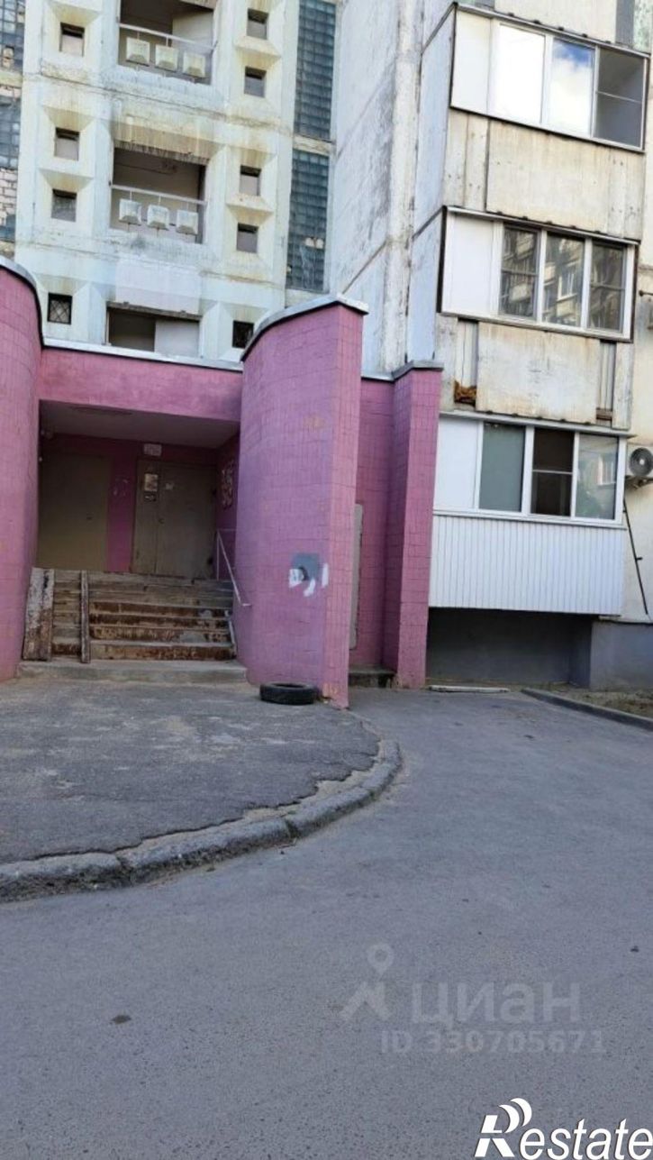 2-комн квартира улица 8-й Воздушной Армии, 44,  д. 44