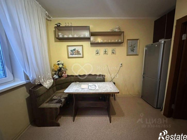 3-комн квартира улица Хользунова, 36,  д. 36