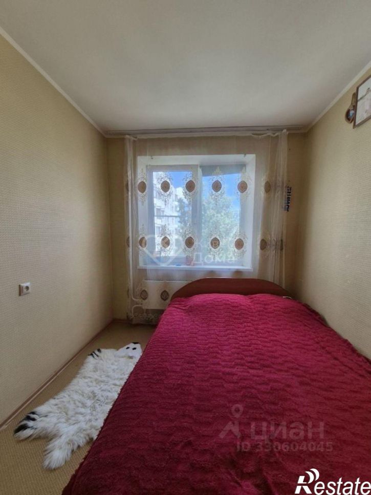4-комн квартира Университетский пр-кт, 49,  д. 49