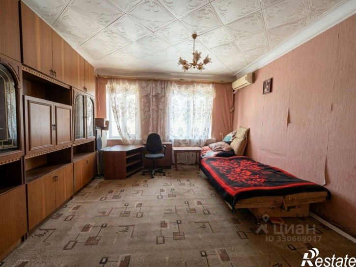 3-комн квартира улица 95-й Гвардейской Дивизии, 4,  д. 4