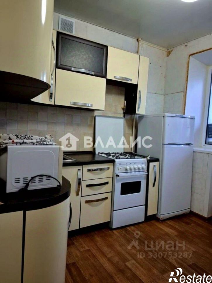 1-комн квартира улица Андреева, 13,  д. 13