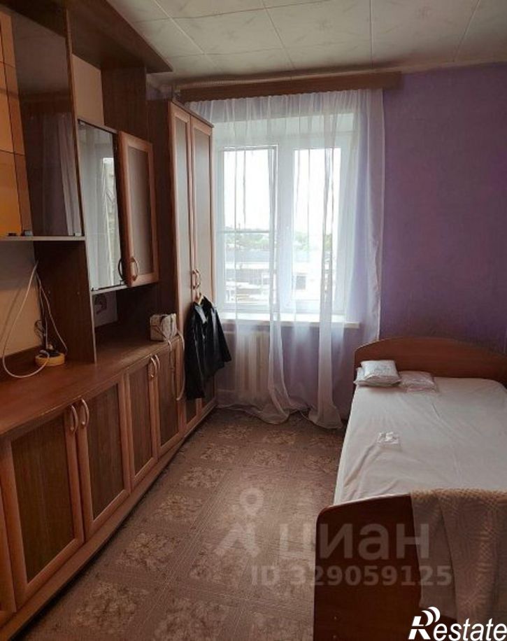 3-комн квартира улица Гороховцев, 2,  д. 2