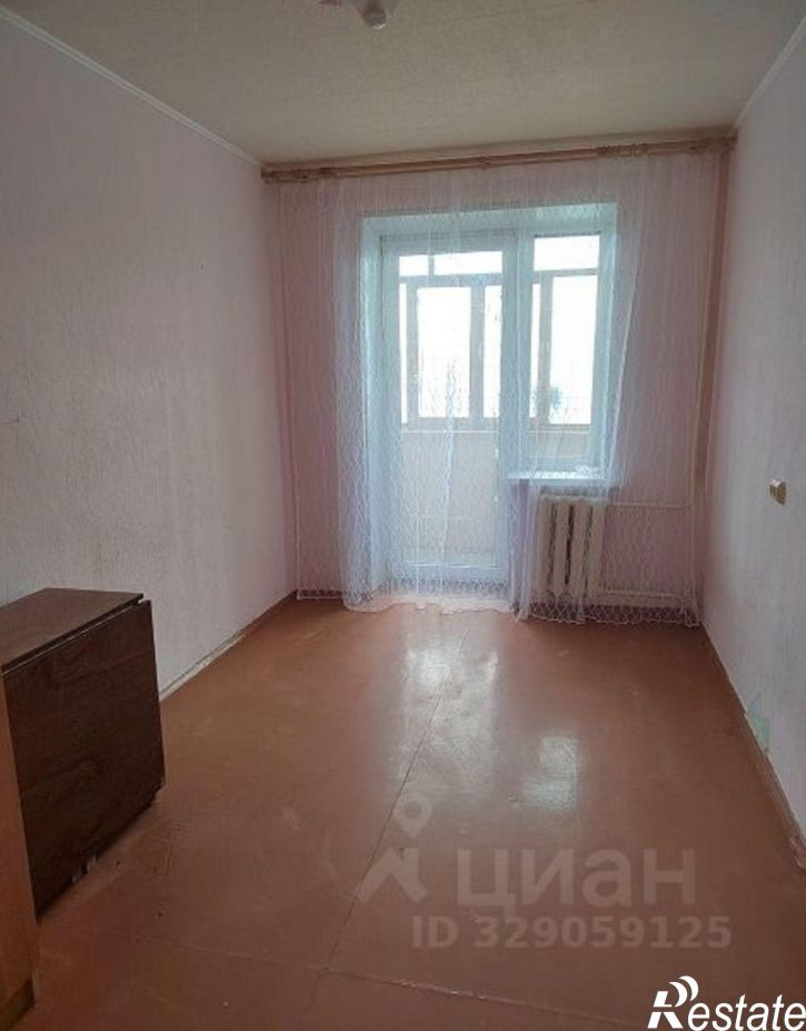 3-комн квартира улица Гороховцев, 2,  д. 2