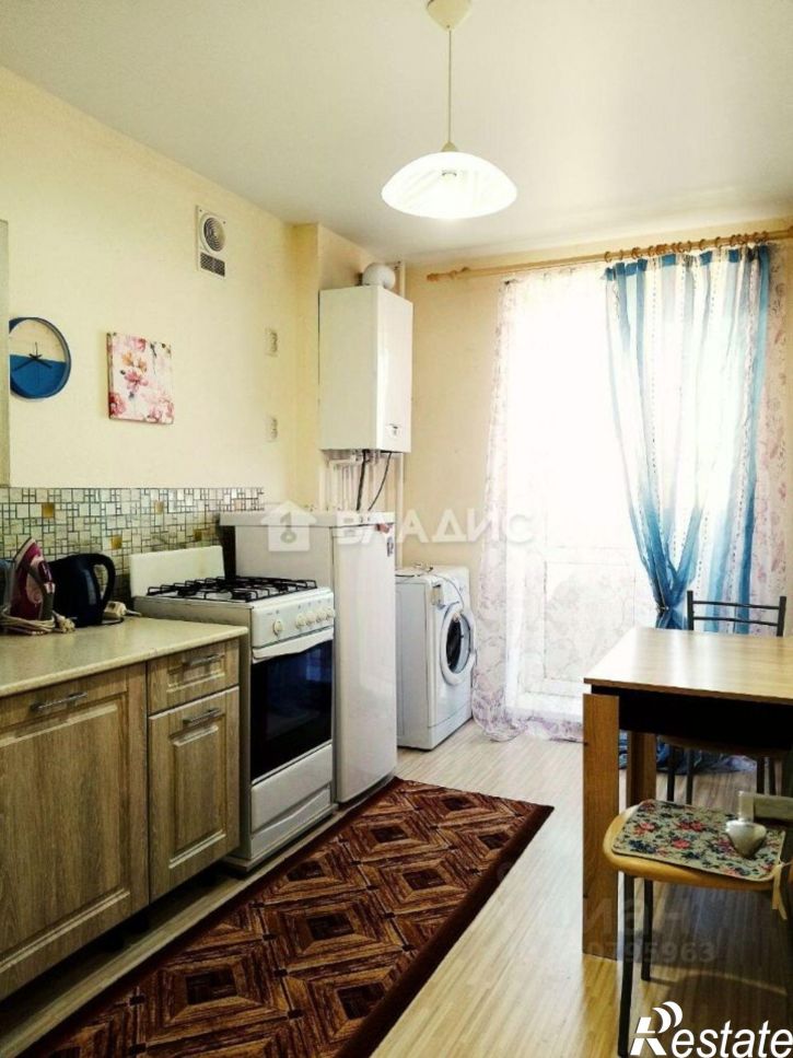 1-комн квартира ул им. гвардии полковника Добрушина, 4,  д. 4