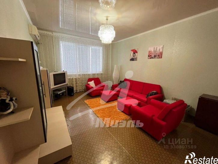 3-комн квартира улица Константина Симонова, 20,  д. 20