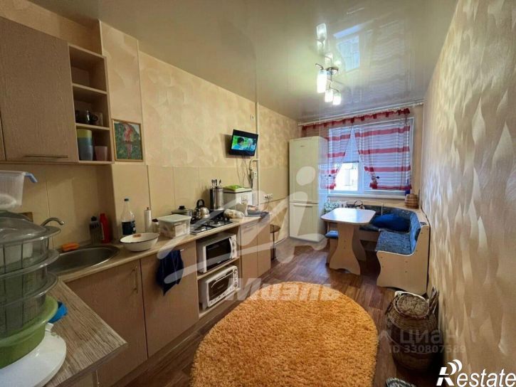 3-комн квартира улица Константина Симонова, 20,  д. 20