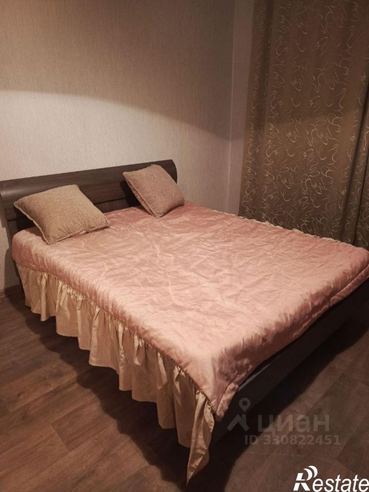 2-комн квартира улица Петра Гончарова, 6,  д. 6