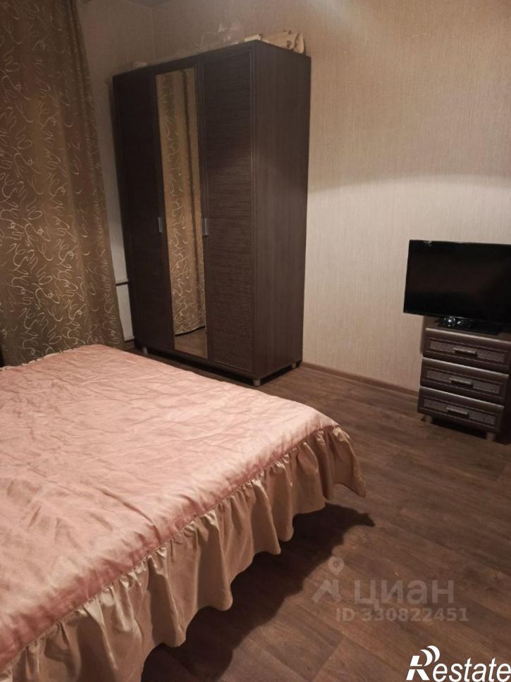 2-комн квартира улица Петра Гончарова, 6,  д. 6