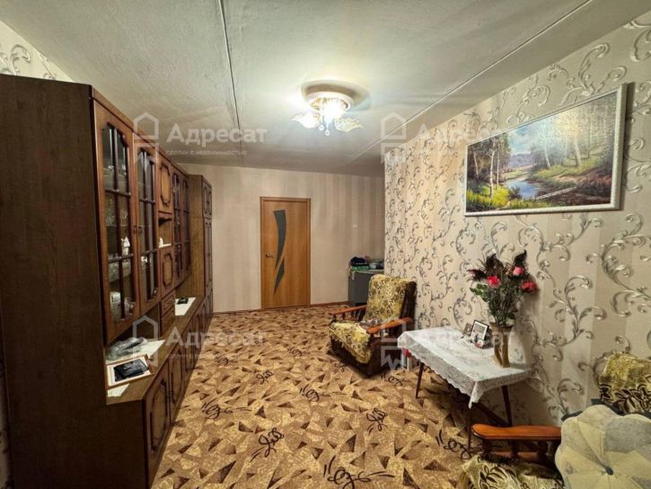 3-комн квартира ул. 64-й Армии,  д.65