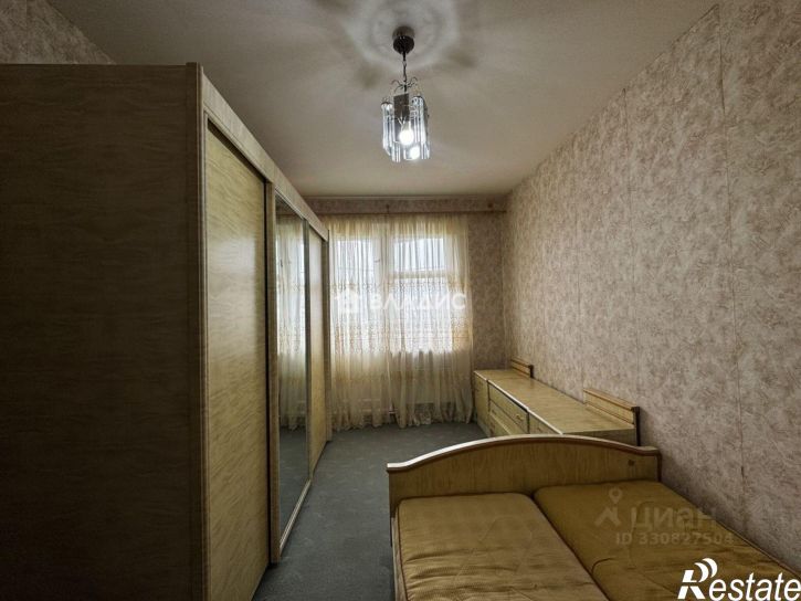 2-комн квартира ул Нарвская, 8,  д. 8