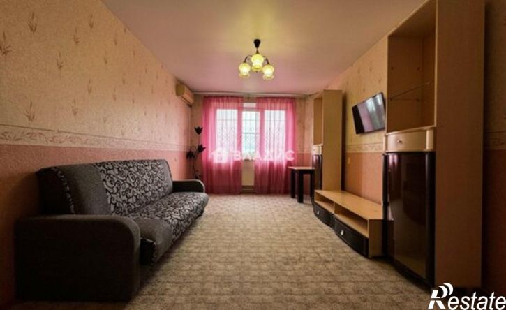 2-комн квартира ул Нарвская, 8,  д. 8