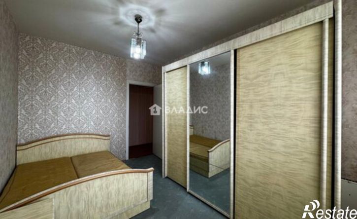 2-комн квартира ул Нарвская, 8,  д. 8