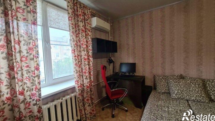 Комната Рабоче-Крестьянская улица, 34,  д. 34