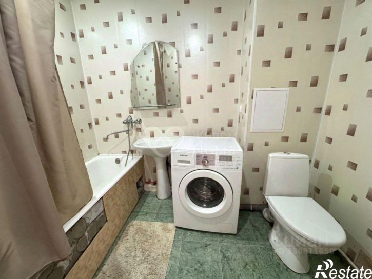 2-комн квартира улица Космонавтов, 33,  д. 33