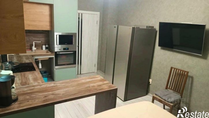 3-комн квартира б-р 30-летия Победы, 50,  д. 50