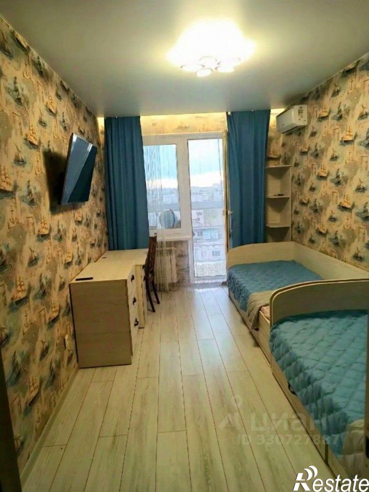 3-комн квартира б-р 30-летия Победы, 50,  д. 50