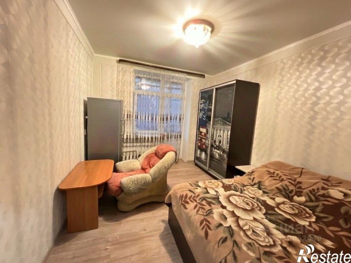 3-комн квартира Калининградская улица, 2,  д. 2