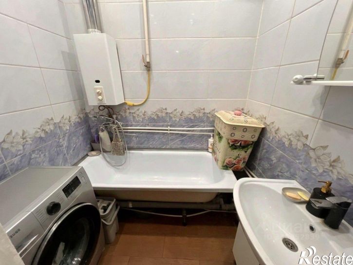 3-комн квартира Калининградская улица, 2,  д. 2