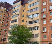 3-комн, 70кв м, этаж 1/10 улица Маршала Воронова, 18