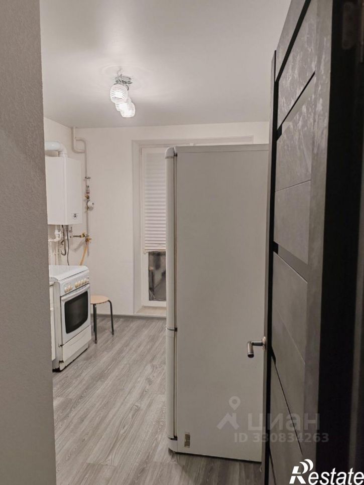 1-комн квартира улица гвардии полковника Добрушина, 31,  д. 31