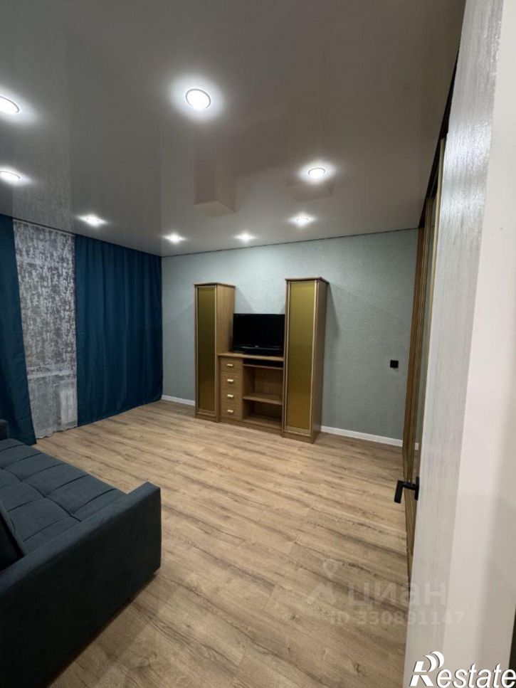 2-комн квартира ул им. Богданова, 1/3,  д. 1/3
