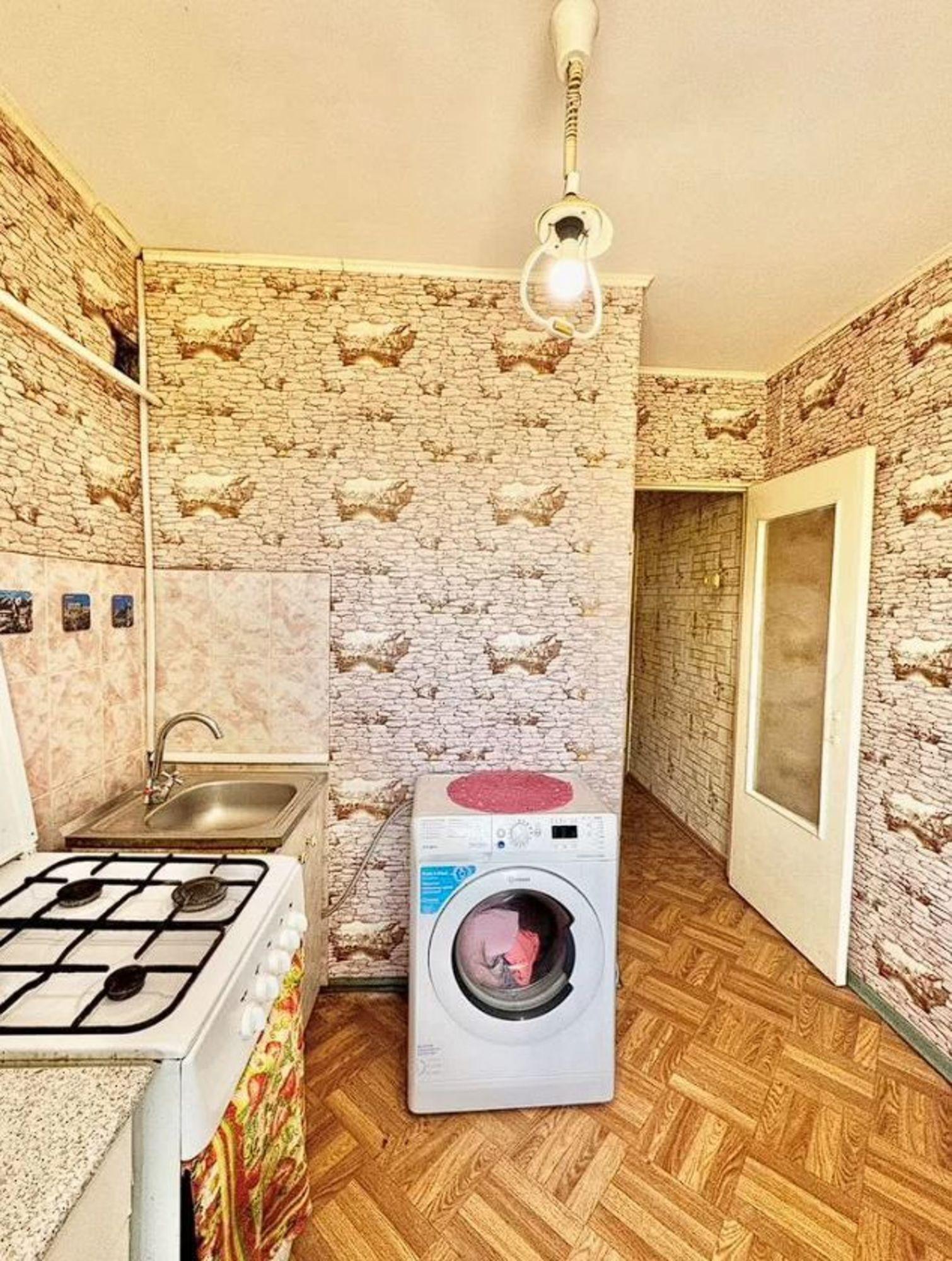 Купить квартиру за 2 590 000 рублей на Кирова, 107А