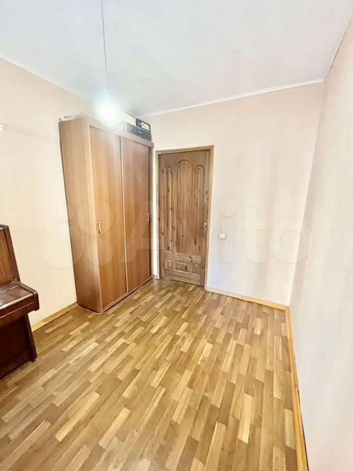 2-комн квартира пр-т Героев Сталинграда, 37