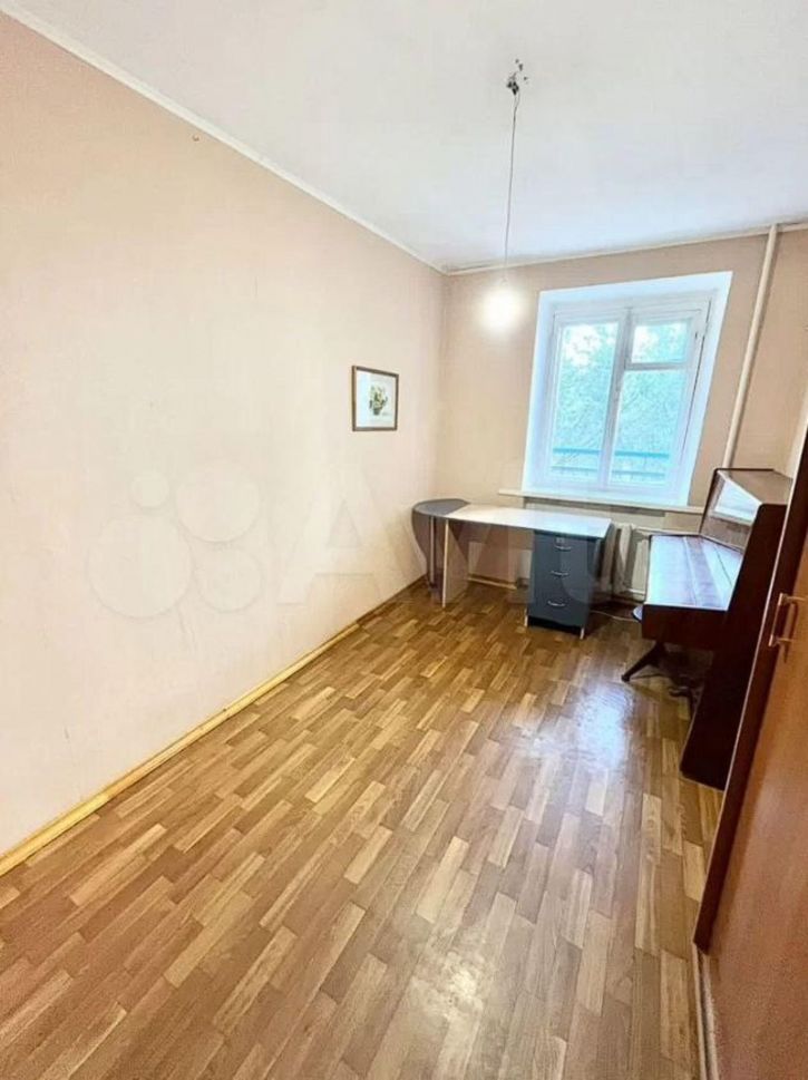 2-комн квартира пр-т Героев Сталинграда, 37