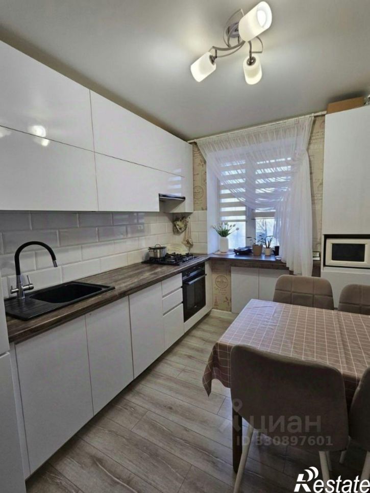 3-комн квартира ул им. Гвоздкова, 16,  д. 16