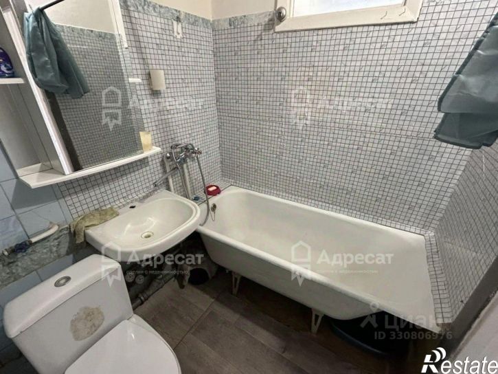 1-комн квартира улица Николая Отрады, 17,  д. 17