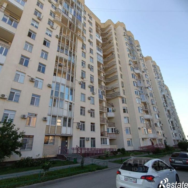 3-комн квартира улица Маршала Воронова, 14,  д. 14