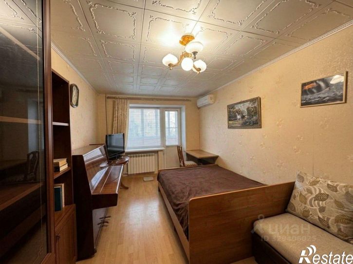 1-комн квартира улица 35-й Гвардейской дивизии, 3,  д. 3