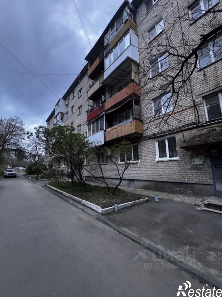 1-комн квартира улица 35-й Гвардейской дивизии, 3,  д. 3