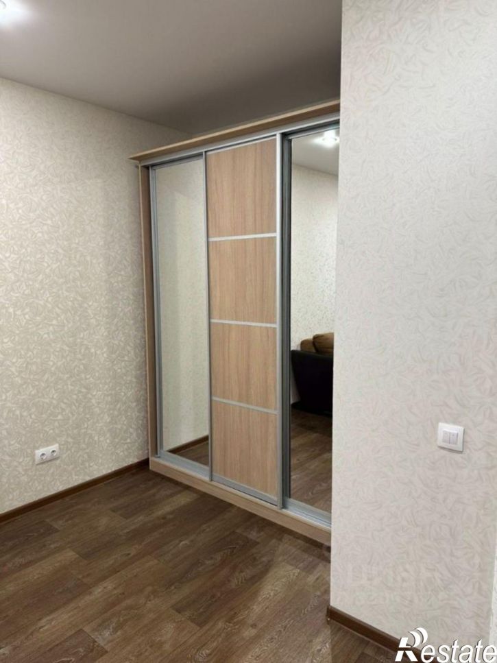 1-комн квартира улица 35-й Гвардейской дивизии, 42,  д. 42