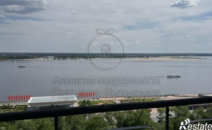 3-комн квартира улица Чуйкова, 37,  д. 37