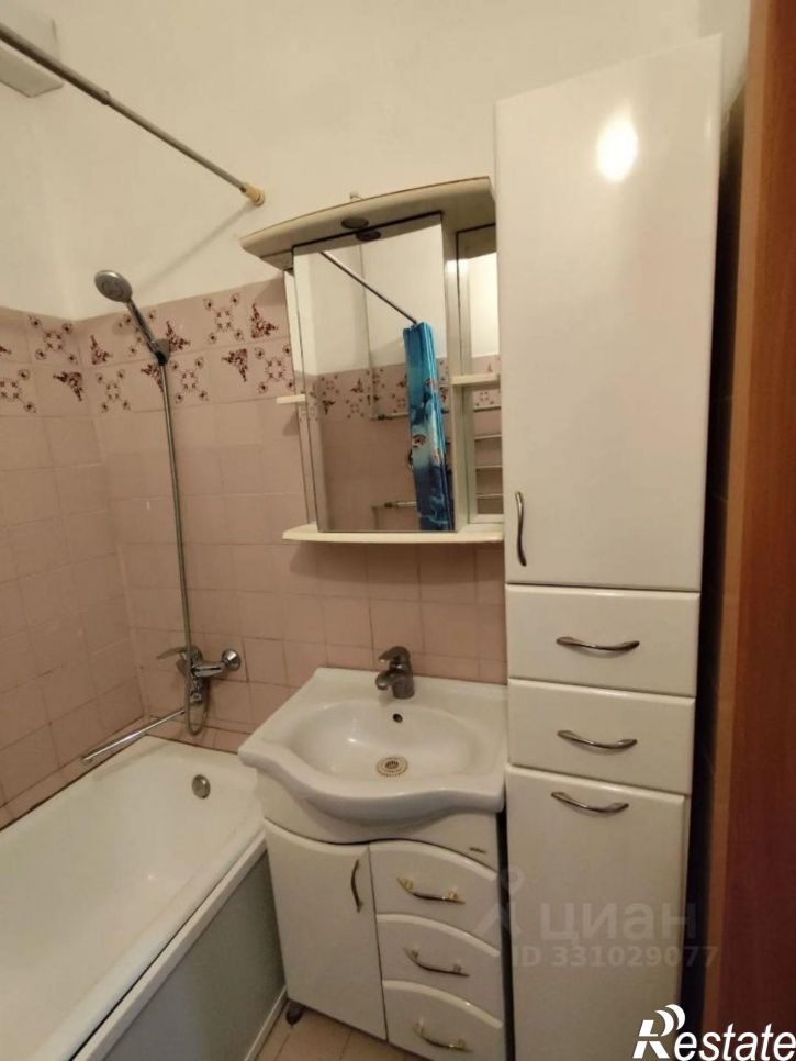 2-комн квартира улица Моцарта, 17,  д. 17