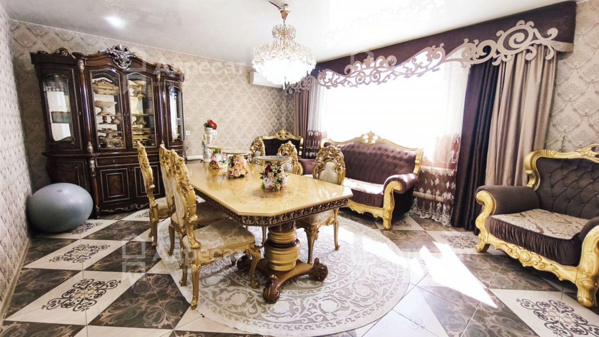 Купить дачу, дом, коттедж за 13 300 000 рублей на ул. Парковая