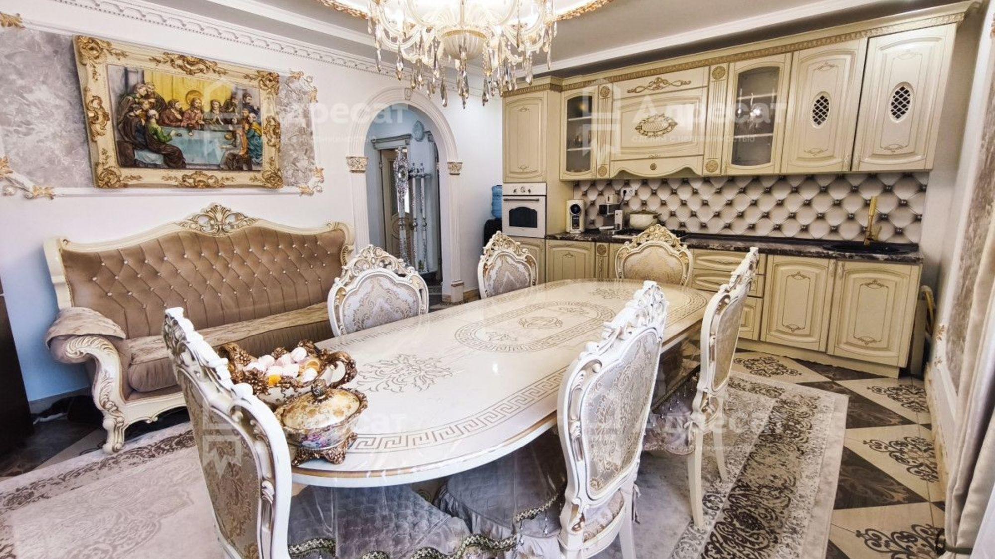 Купить дачу, дом, коттедж за 13 300 000 рублей на ул. Парковая