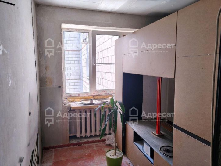 3-комн квартира пр-кт. Университетский,  д.96