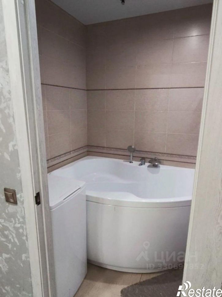 2-комн квартира проспект Столетова, 6,  д. 6