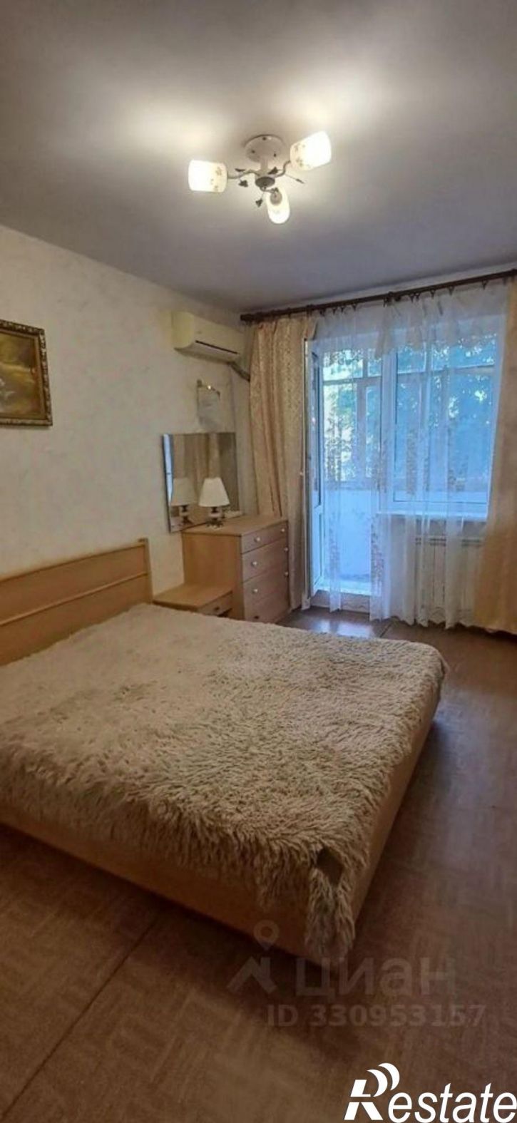 3-комн квартира улица Бажова, 7,  д. 7