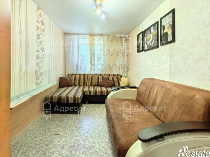3-комн квартира улица Николая Отрады, 9,  д. 9