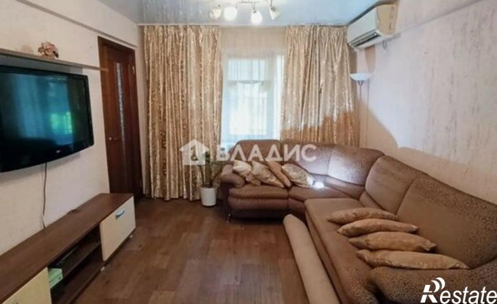 3-комн квартира ул Елецкая, 8,  д. 8