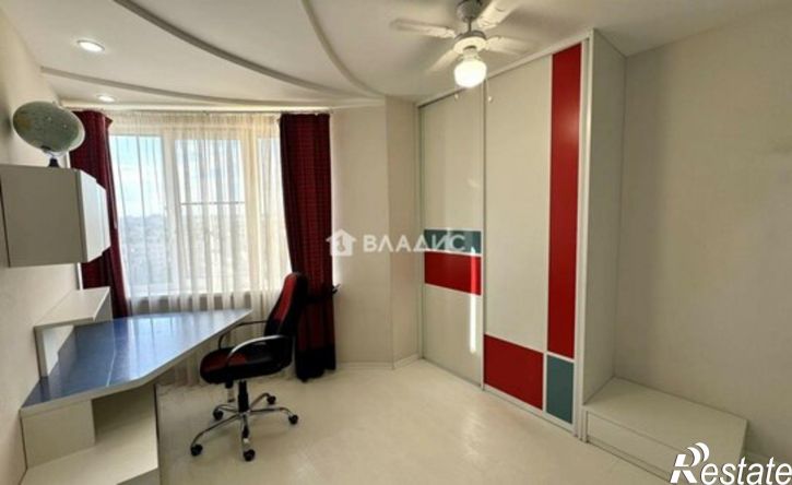 5-комн квартира Донецкая улица, 16А,  д. 16А