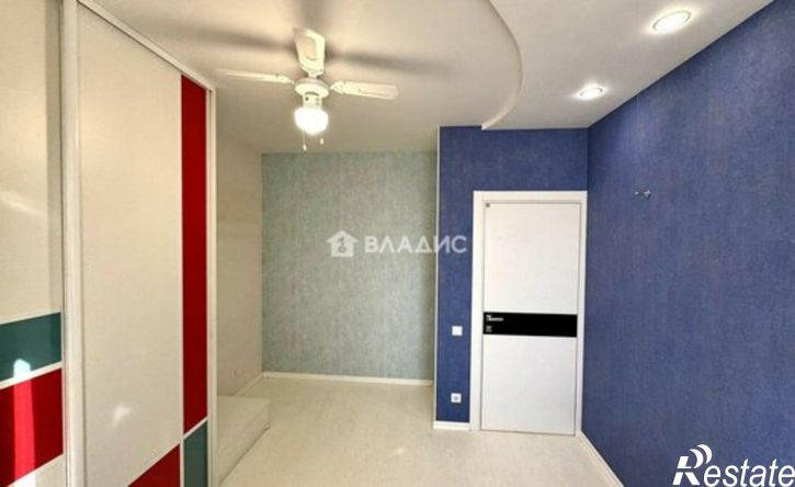5-комн квартира Донецкая улица, 16А,  д. 16А